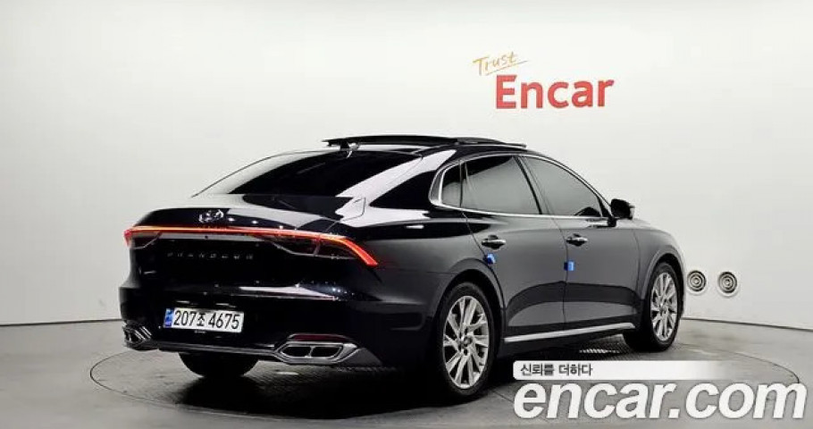 Hyundai Grandeur 