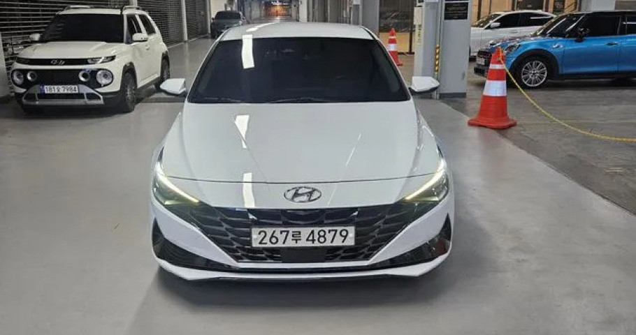 Hyundai Avante (Elantra) 