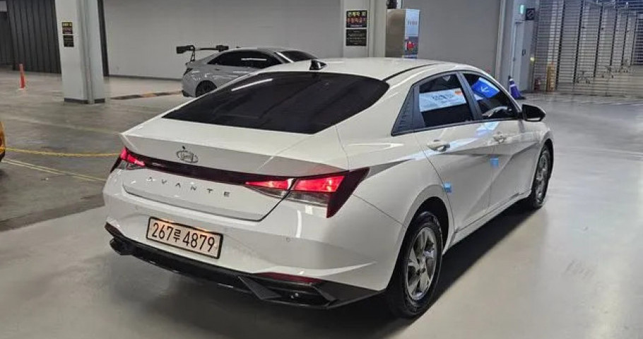 Hyundai Avante (Elantra) 