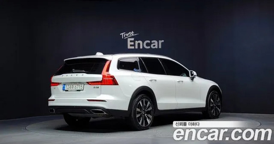 Volvo V60 
