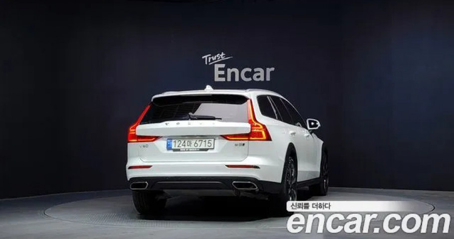 Volvo V60 