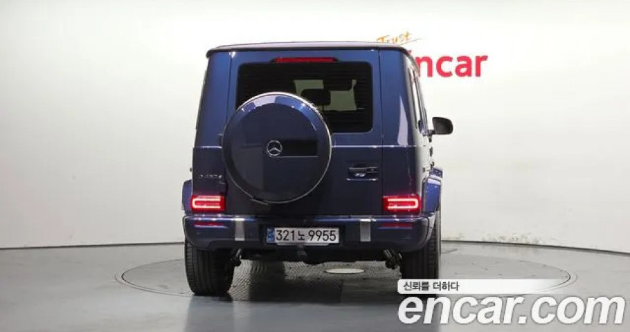 Mercedes-Benz G-Class 