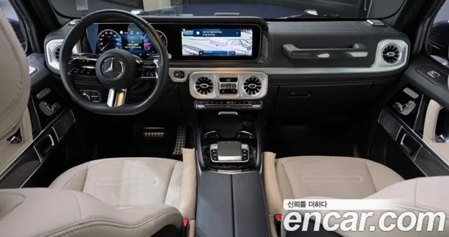 Mercedes-Benz G-Class 