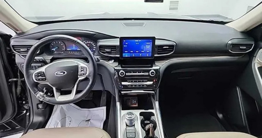 Ford Explorer 