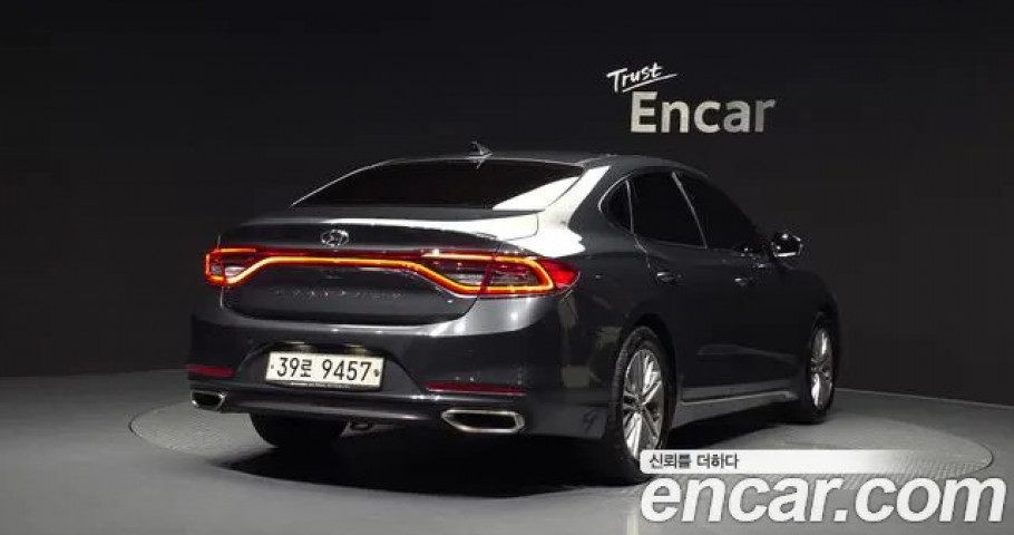 Hyundai Grandeur 