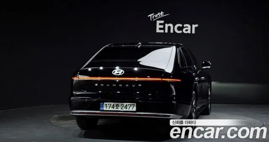 Hyundai Grandeur 