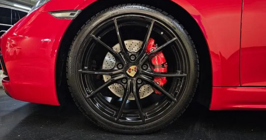 Porsche 718 