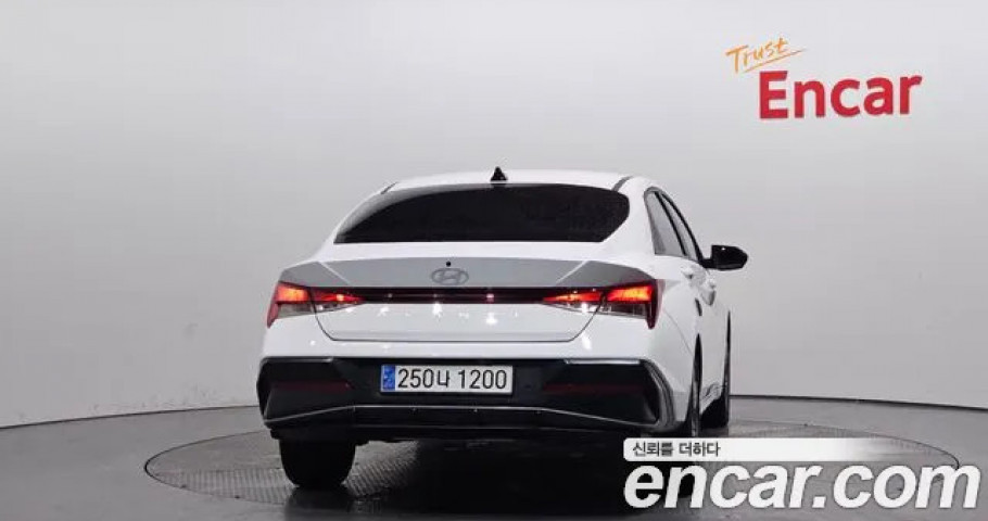 Hyundai Avante (Elantra) 