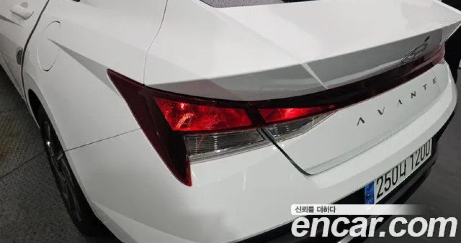 Hyundai Avante (Elantra) 