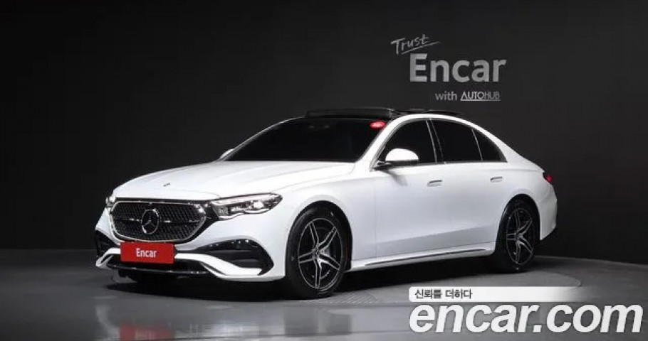 Mercedes-Benz E-Class 