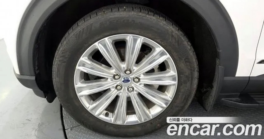 Ford Explorer 