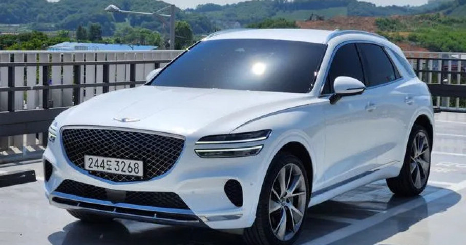 Genesis Gv70 