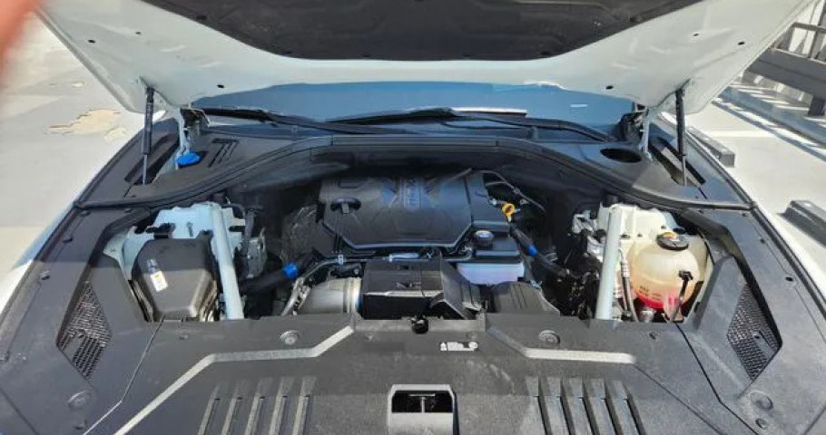 Genesis Gv70 