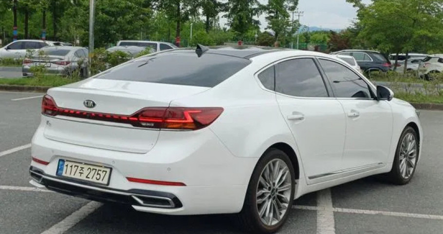 Kia K7 