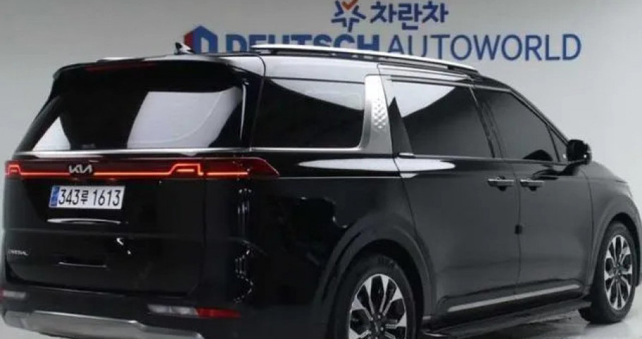 Kia Carnival 