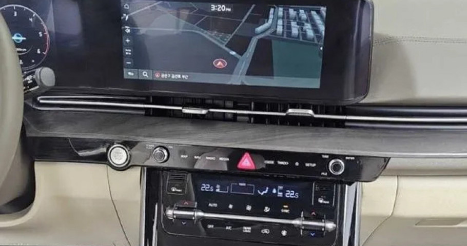 Kia Carnival 