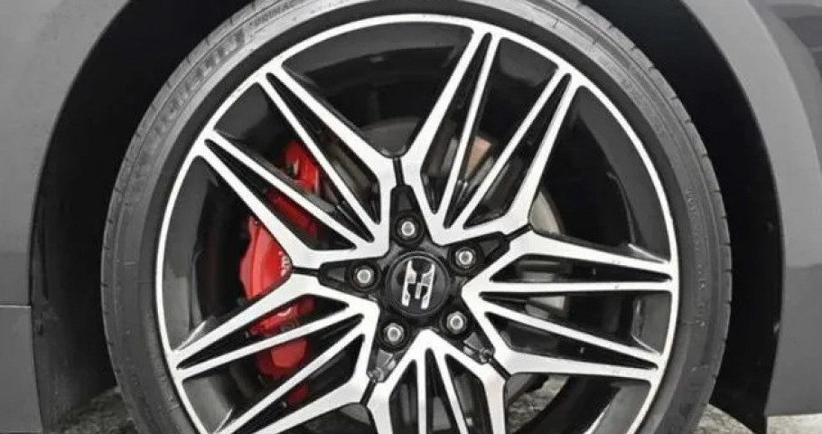 Kia Stinger 
