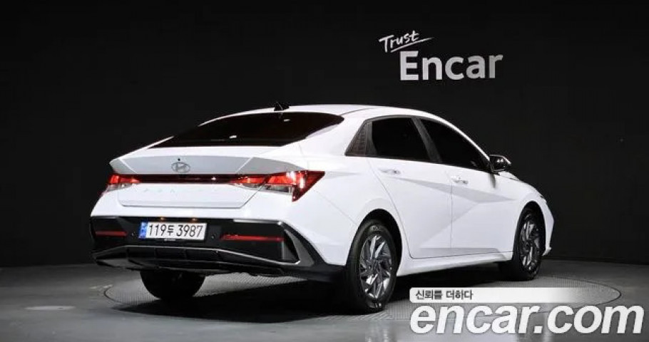 Hyundai Avante (Elantra) 