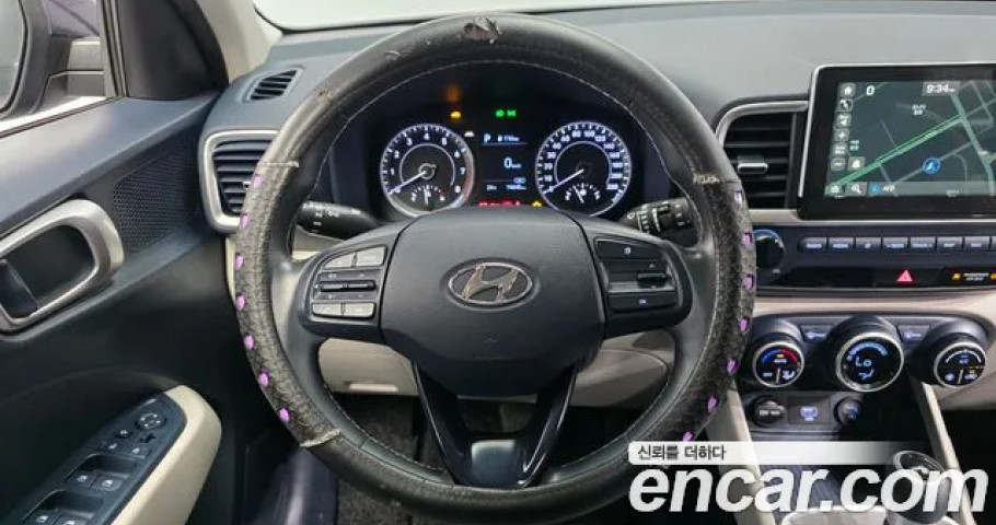 Hyundai Venue 