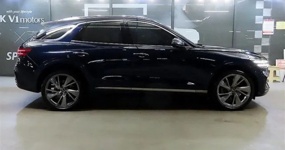 Genesis Gv70 