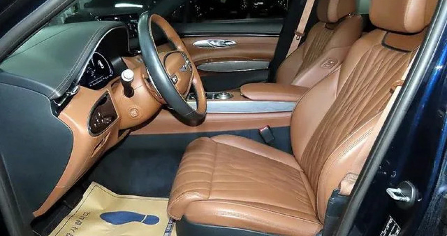 Genesis Gv70 