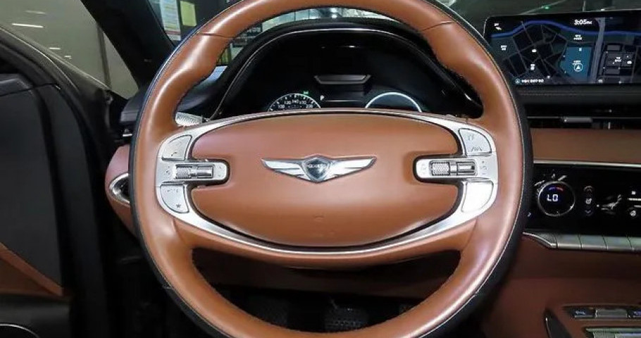 Genesis Gv70 