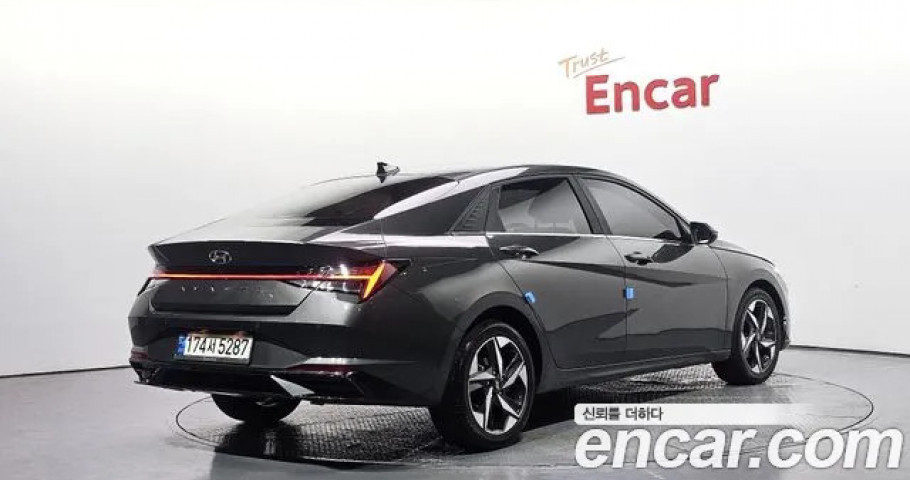 Hyundai Avante (Elantra) 