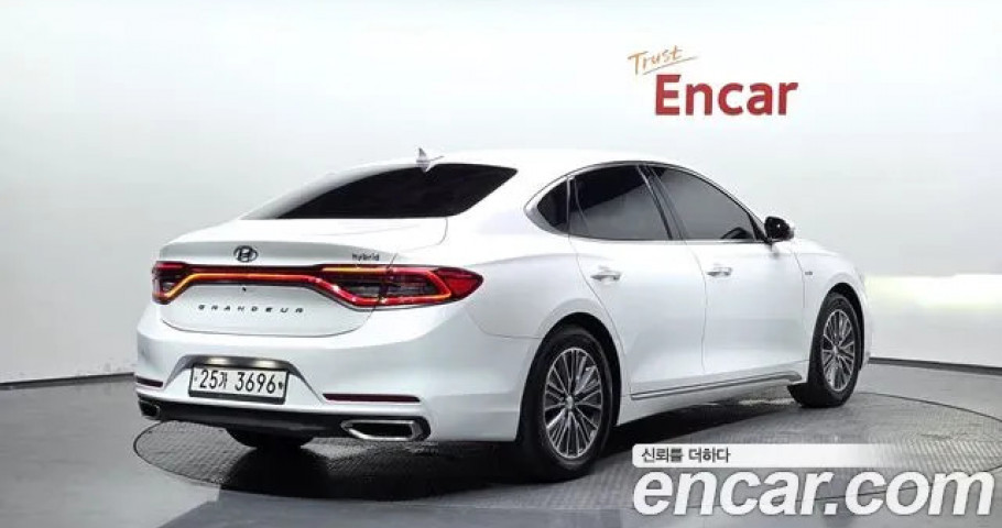 Hyundai Grandeur 