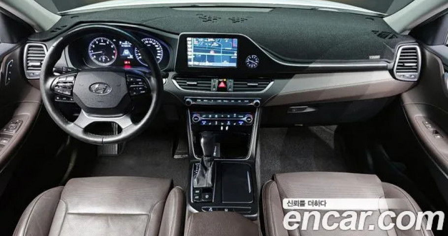 Hyundai Grandeur 