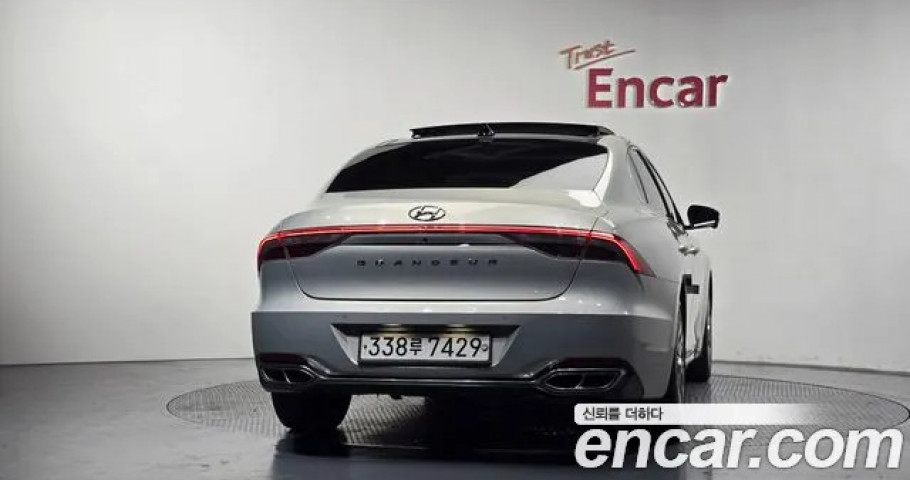 Hyundai Grandeur 