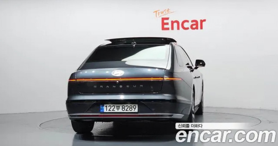 Hyundai Grandeur 
