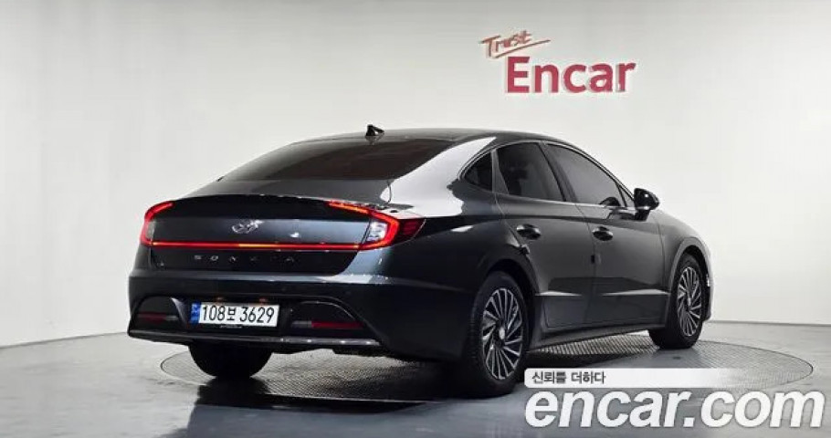 Hyundai Sonata 