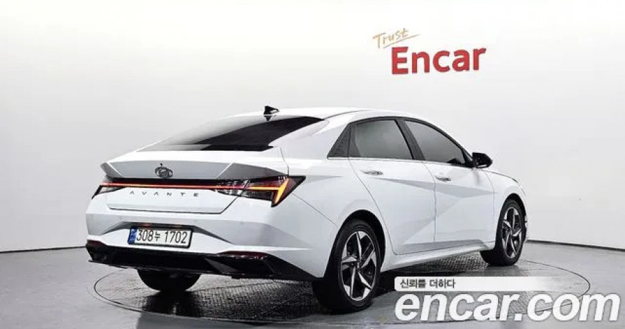 Hyundai Avante (Elantra) 