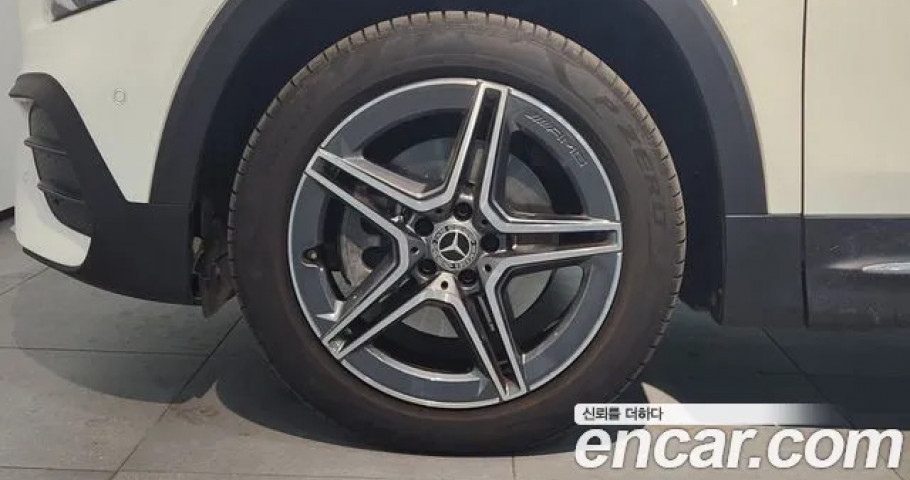 Mercedes-Benz Glb-Class 