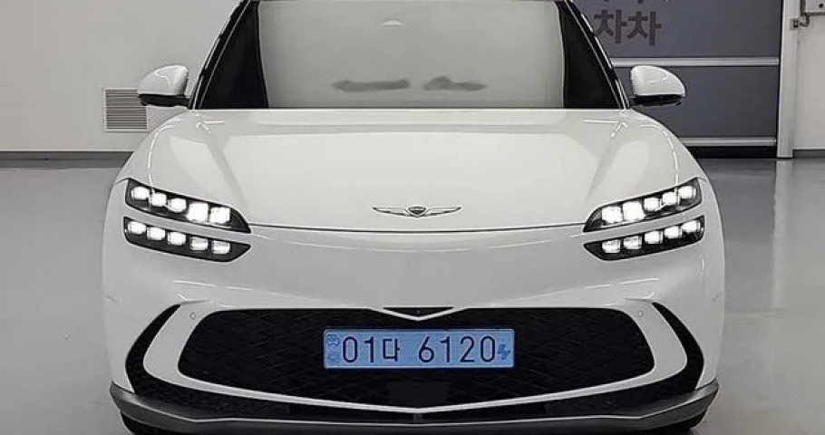 Genesis Gv60 