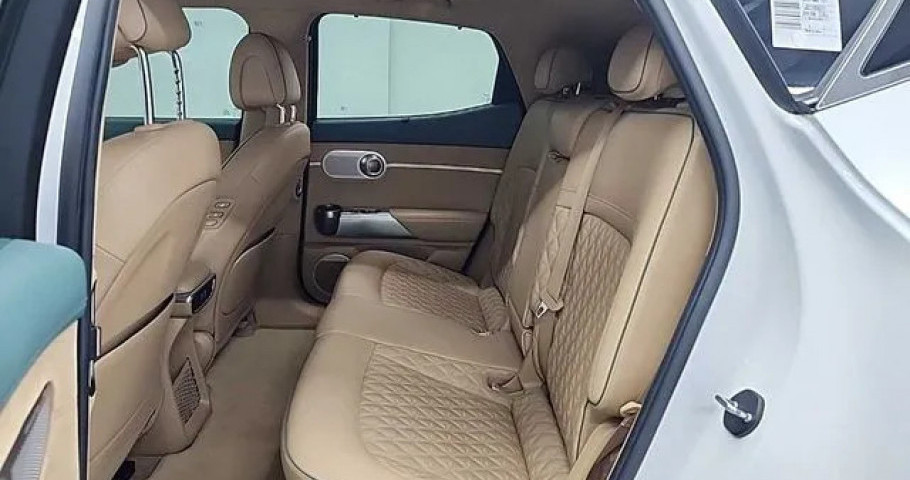 Genesis Gv60 