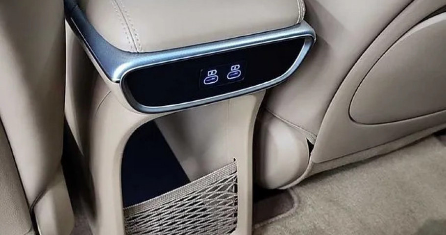 Genesis Gv60 