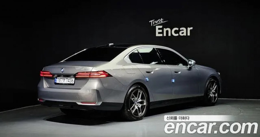 Bmw 5-Series 