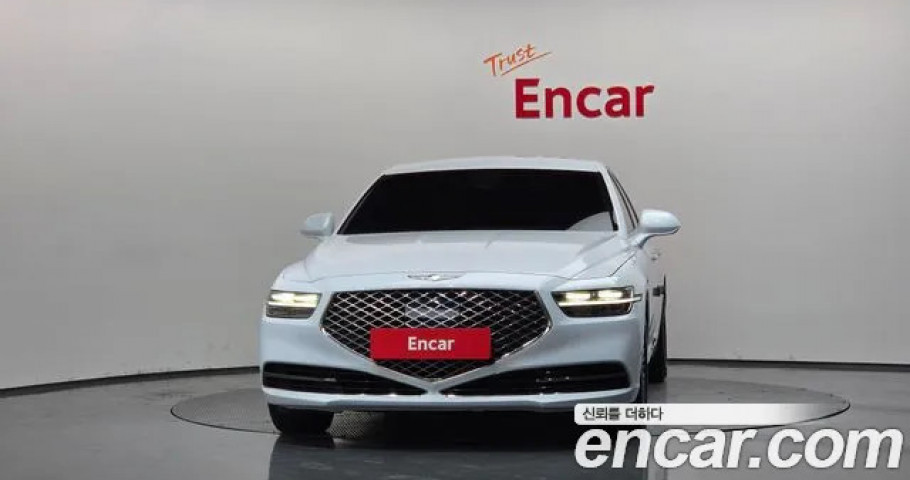 Genesis G90 