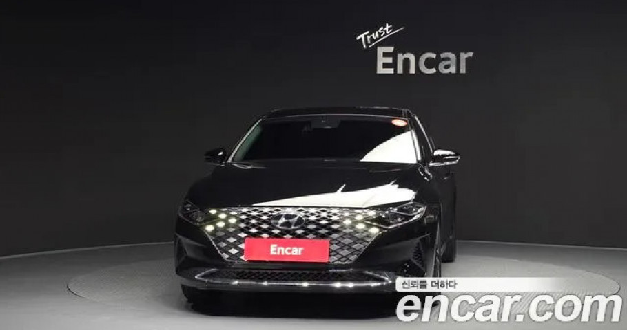 Hyundai Grandeur 