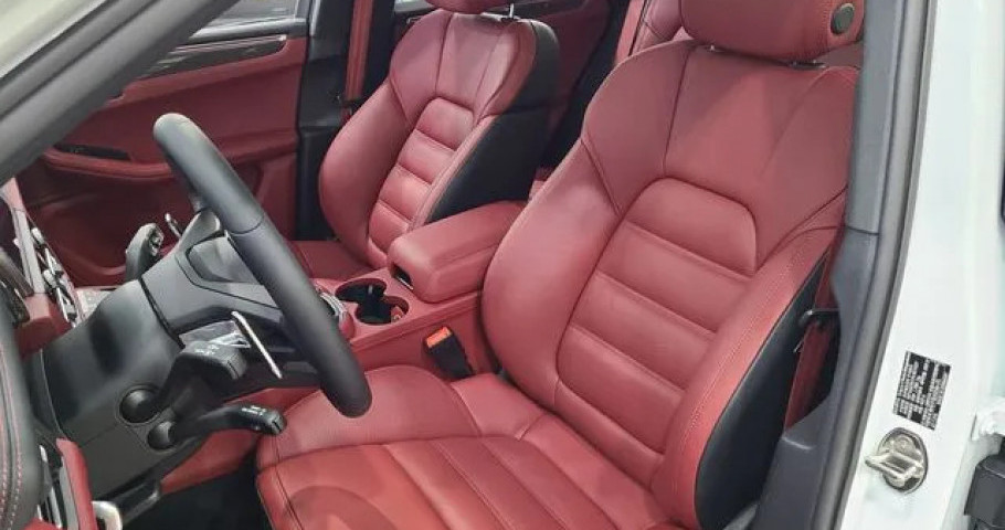 Porsche Macan 
