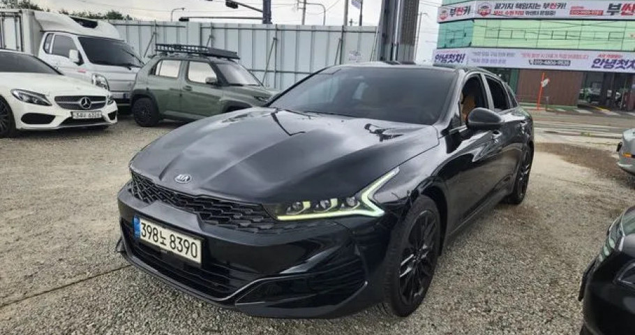 Kia K5 