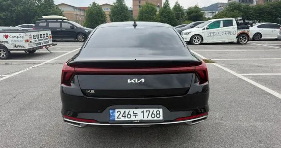 Kia K8 