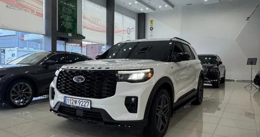 Ford Explorer 