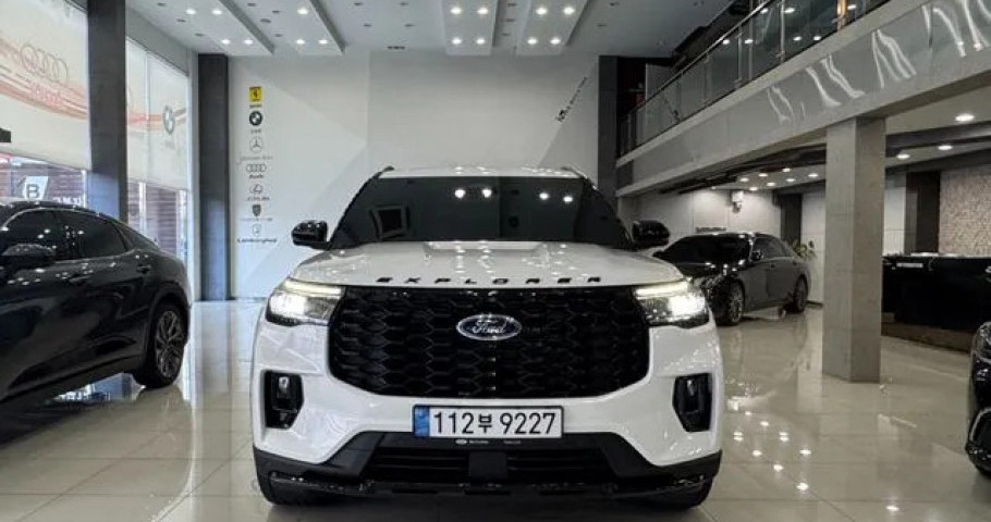 Ford Explorer 