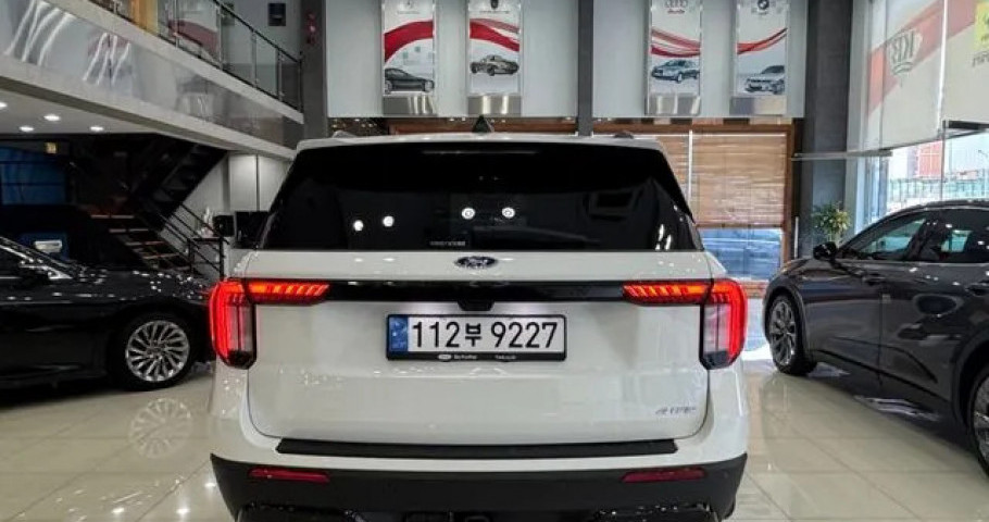 Ford Explorer 