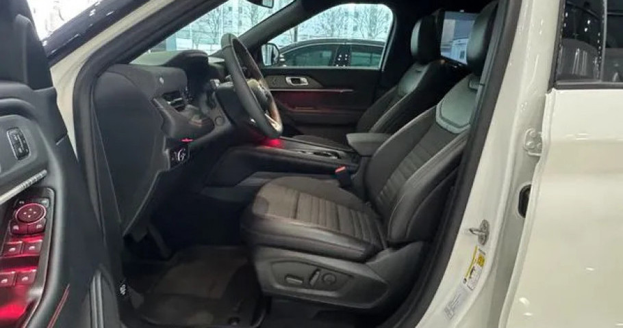 Ford Explorer 