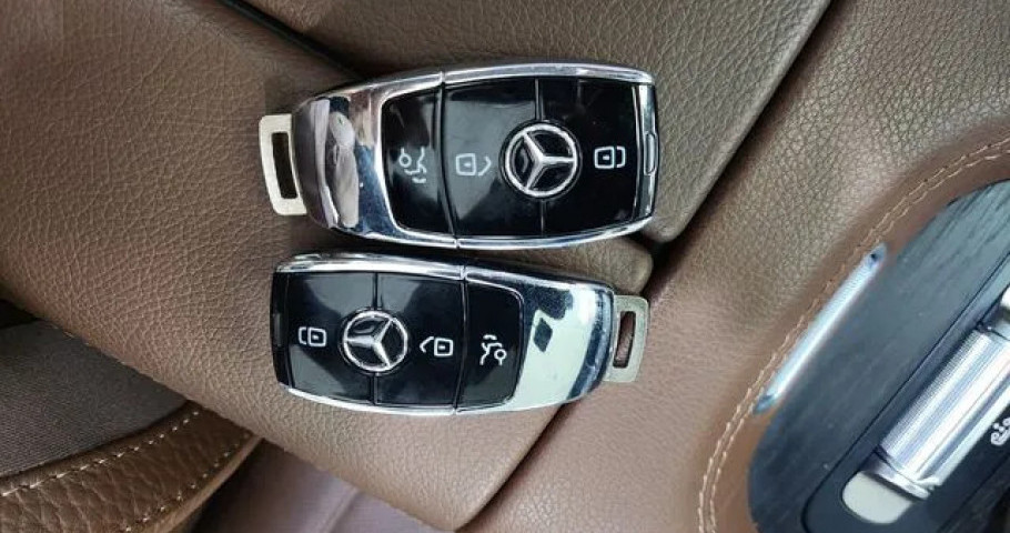 Mercedes-Benz Gls-Class 