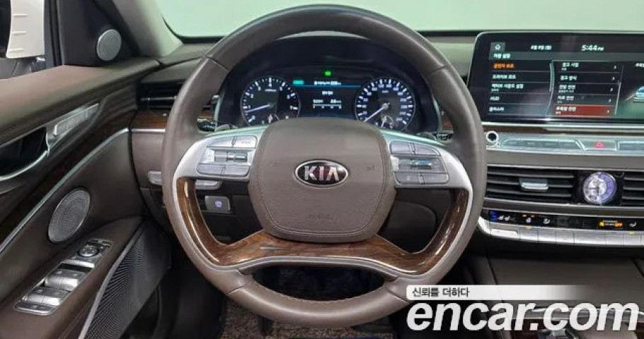 Kia K9 