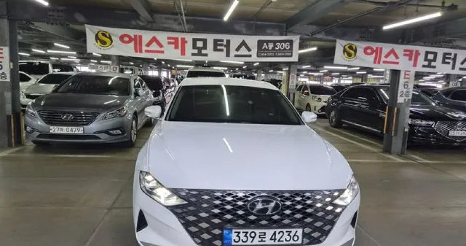 Hyundai Grandeur 